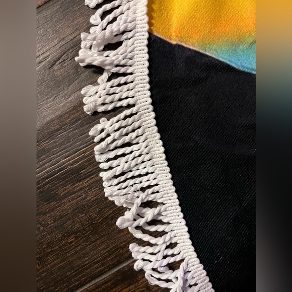 Round w/ Fringe Bad Bunny Terry Cloth Beach Towel - Picture 2 of 3